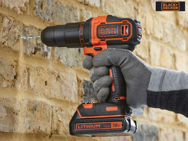 Black + Decker 18V Combi Drill with 1.5AH Lithium Battery & 32