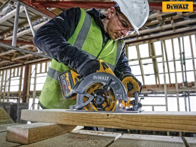 Dewalt 578 on sale circular saw